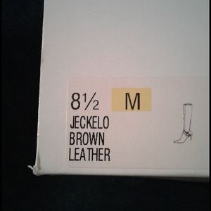 NINE WEST LEATHER BOOTS